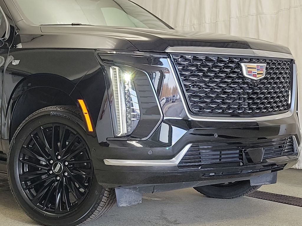 Certified 2025 Cadillac Escalade Premium Luxury w/ Touring Package image 2