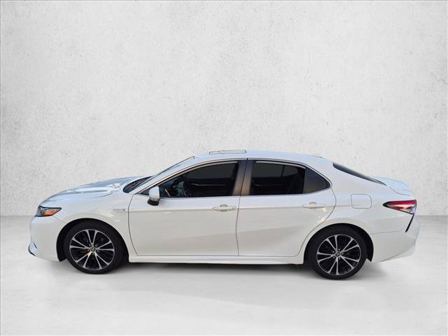 Certified 2020 Toyota Camry SE w/ Sunroof Package FWD image 5