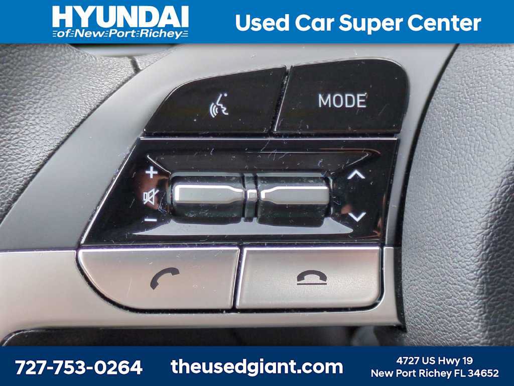 Certified 2023 Hyundai Elantra SE FWD image 23