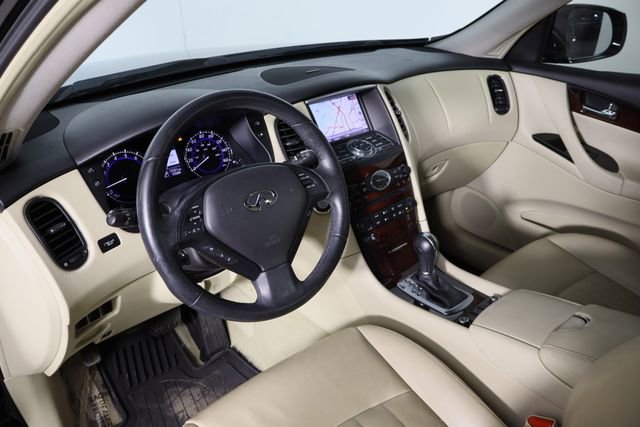 Used 2017 INFINITI QX50 2WD w/ Premium Plus Package image 28