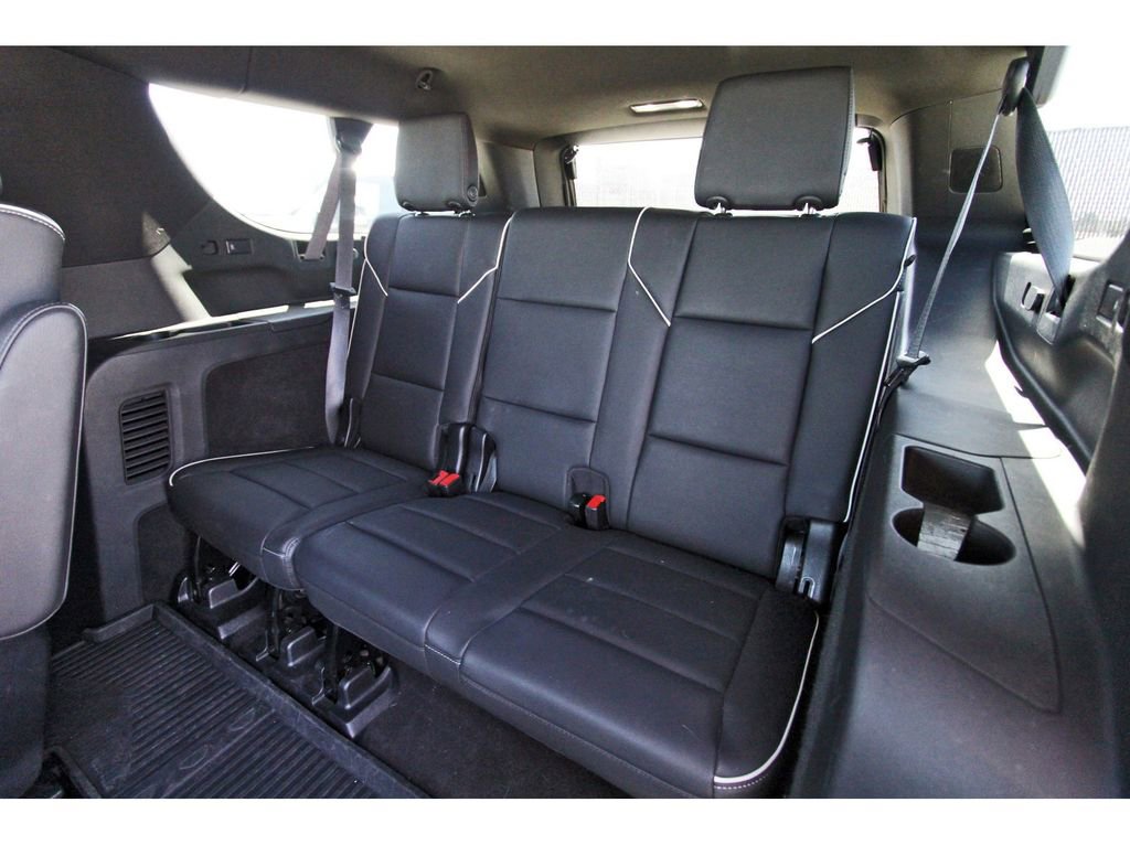 Certified 2024 Cadillac Escalade ESV Premium Luxury image 13