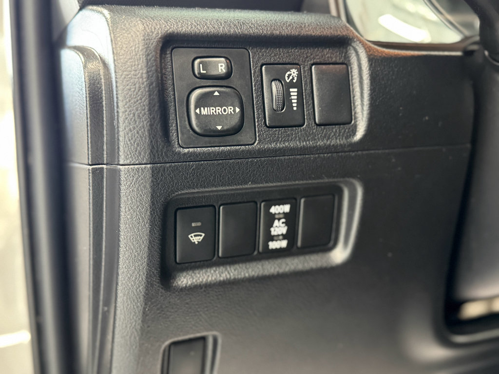 Used 2016 Toyota 4Runner SR5 Premium image 15