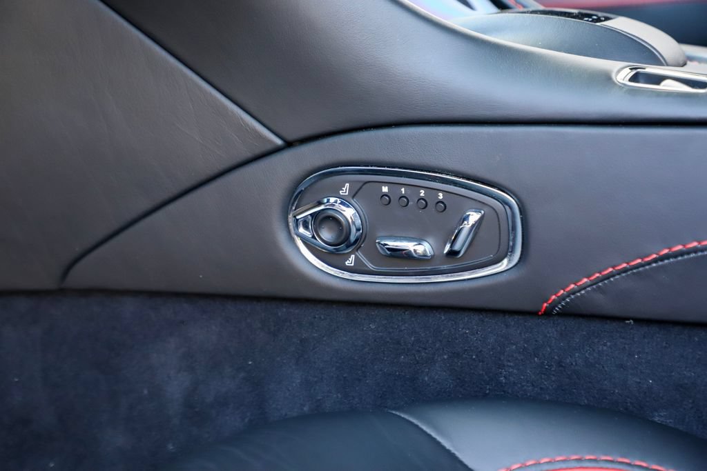 Used 2019 Aston Martin DBS Superleggera RWD image 59