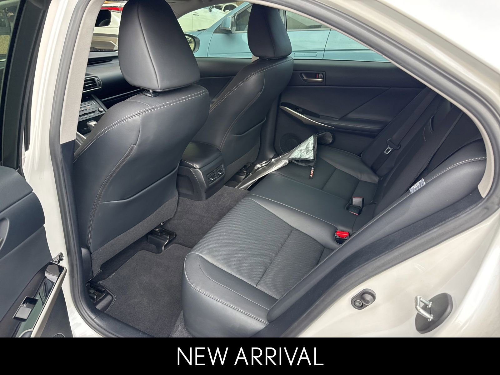 Used 2018 Lexus IS 300 300 image 6