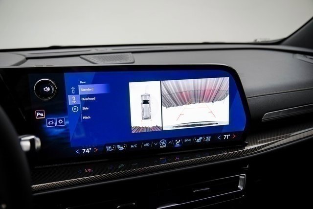 New 2026 Chevrolet Traverse High Country image 30