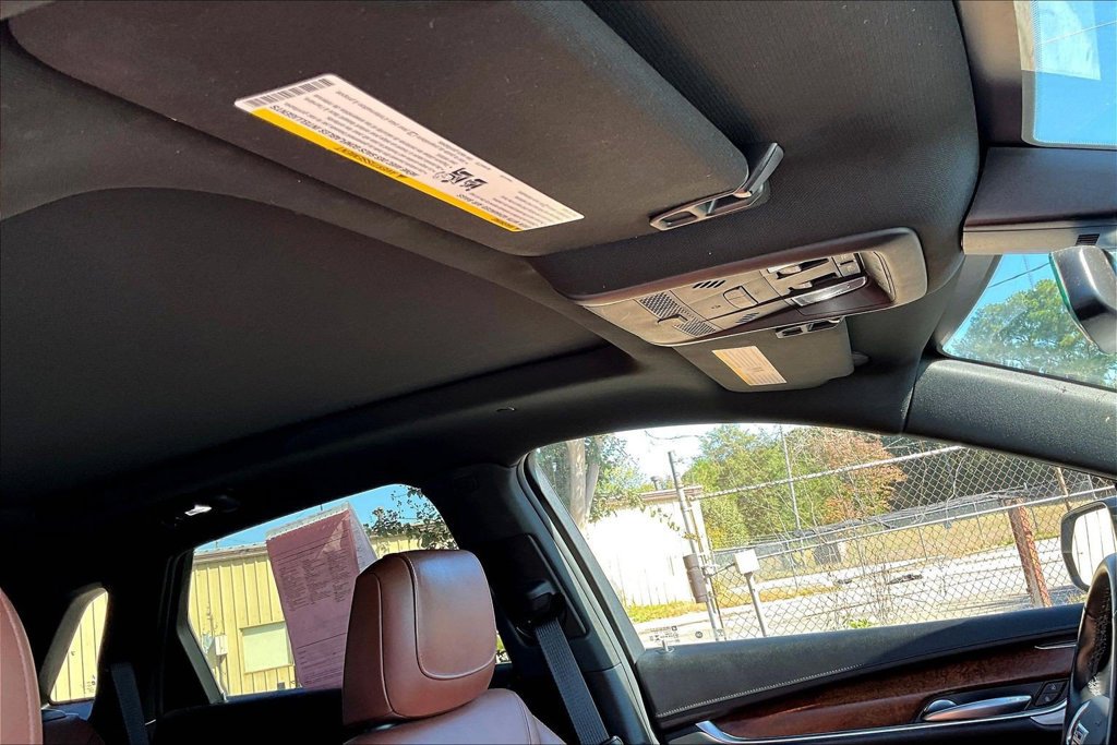 Certified 2022 Cadillac XT5 Premium Luxury FWD image 26