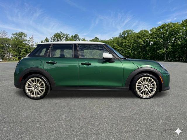 Used 2025 MINI Cooper S FWD image 10