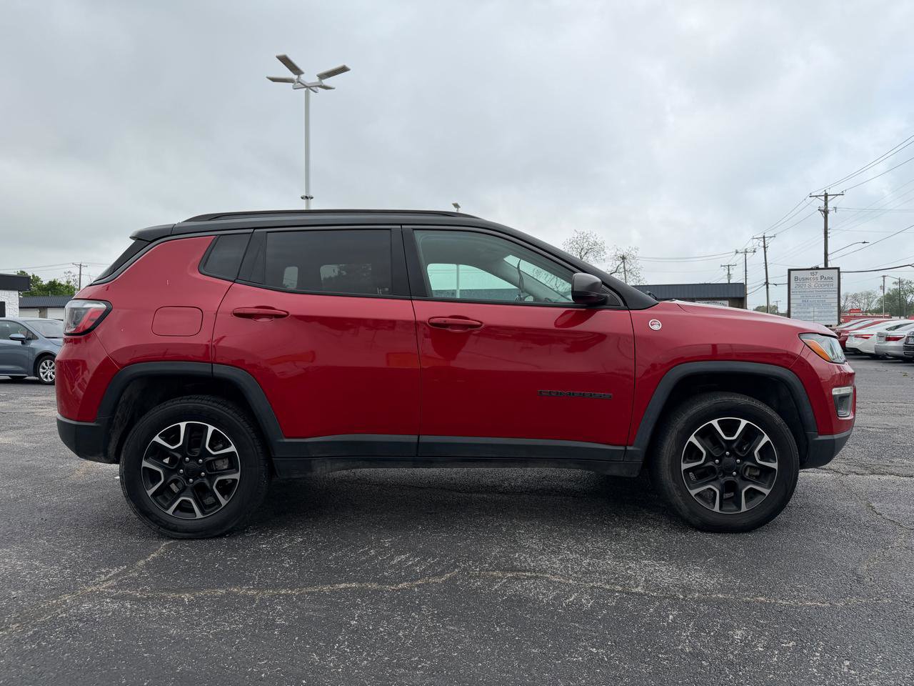 Used 2021 Jeep Compass Trailhawk AWD/4WD image 4
