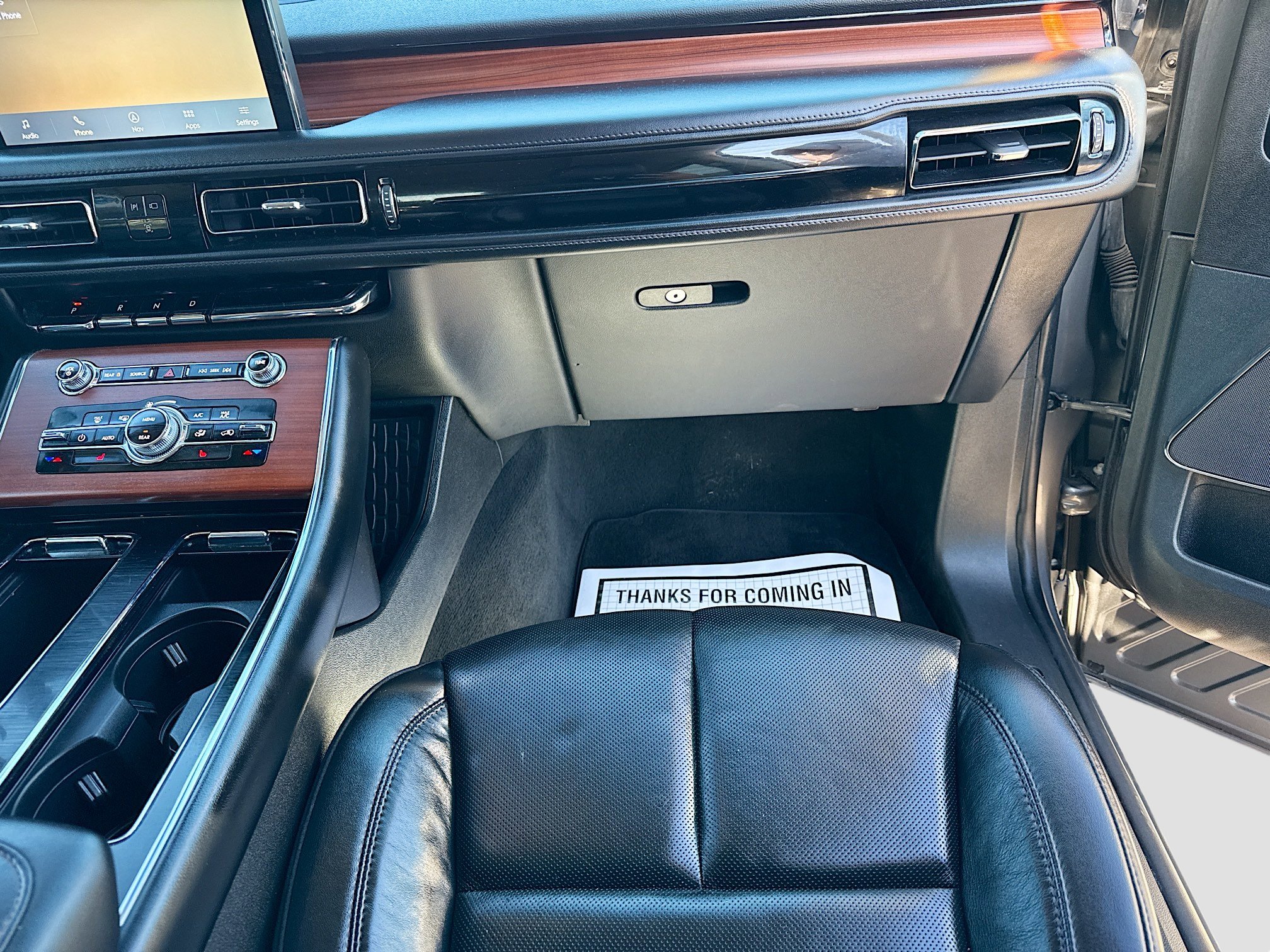 Used 2023 Lincoln Aviator Reserve image 17