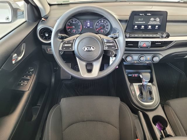 Used 2021 Kia Forte LXS FWD image 16