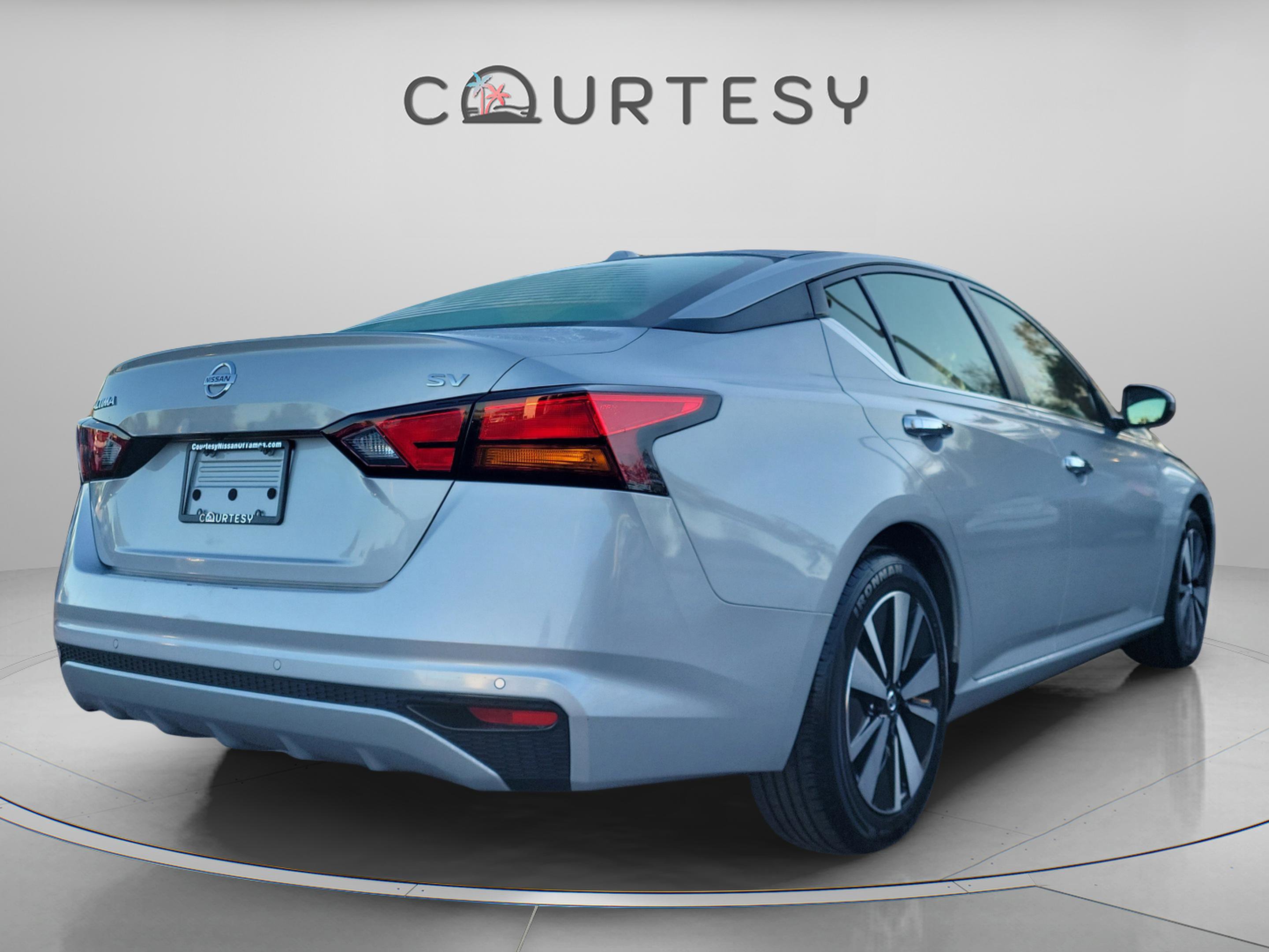 Certified 2022 Nissan Altima 2.5 SV image 6