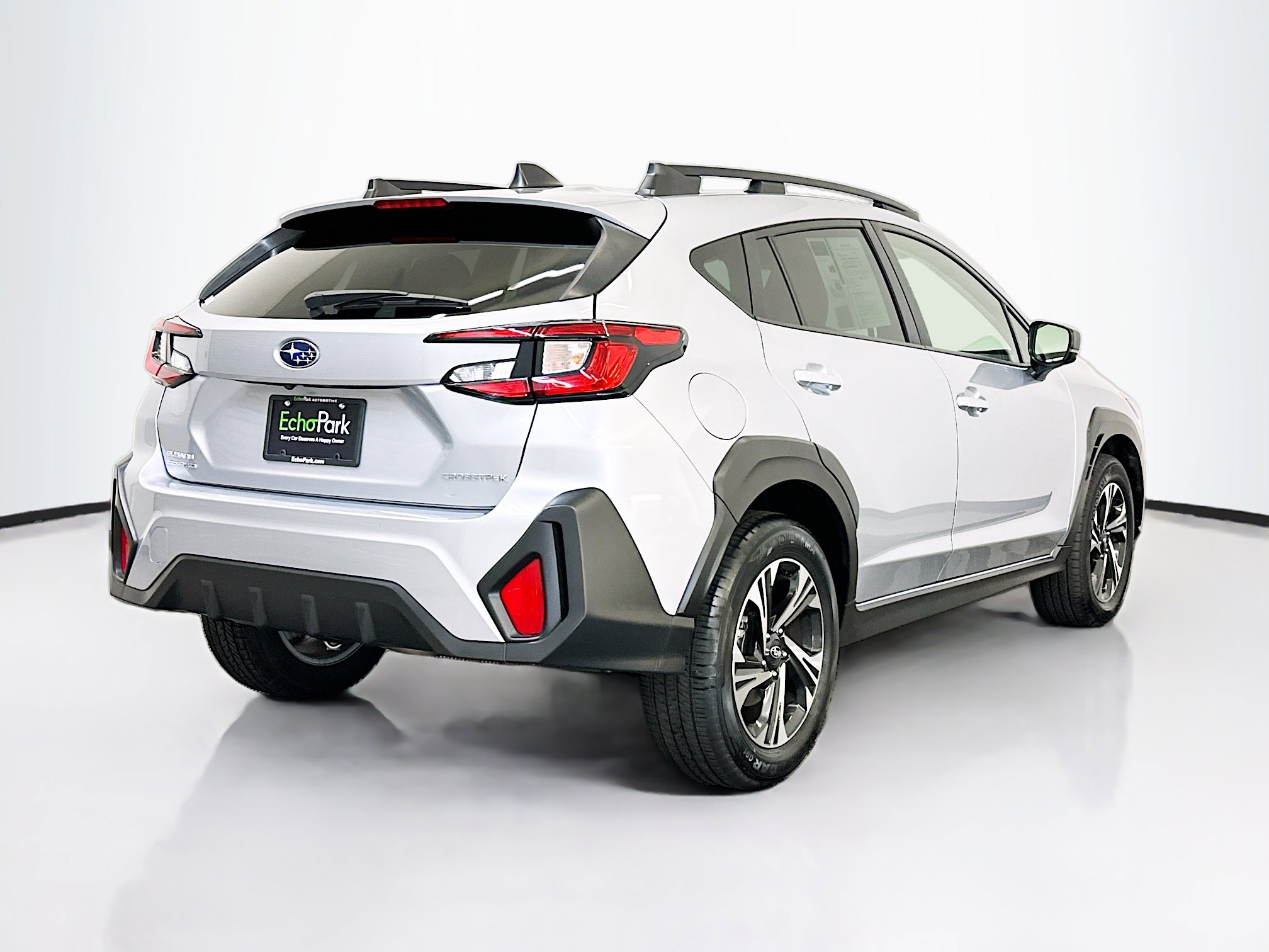 Used 2025 Subaru Crosstrek 2.0i Premium AWD/4WD image 9