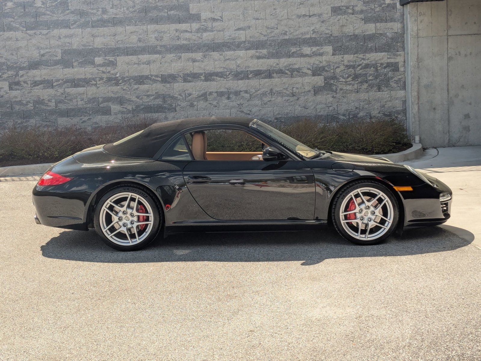 Used 2009 Porsche 911 Carrera S RWD image 8
