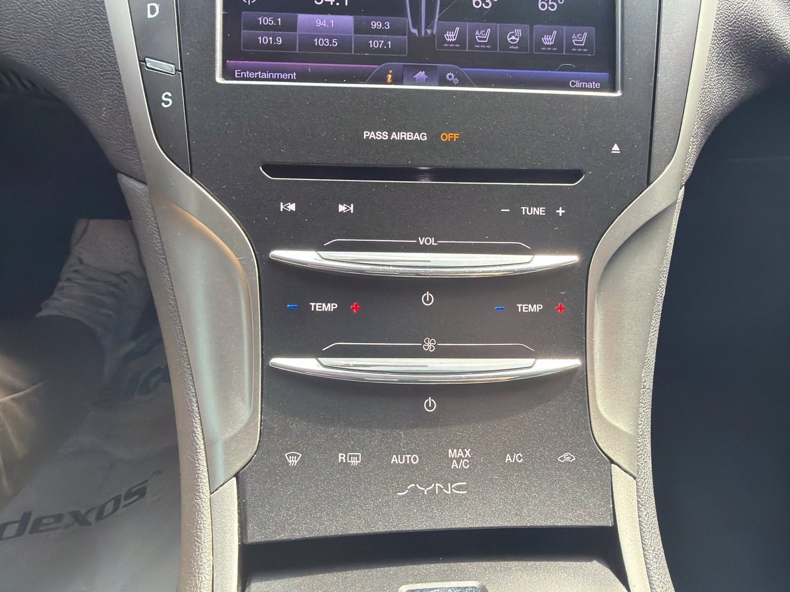 Used 2013 Lincoln MKZ FWD image 15