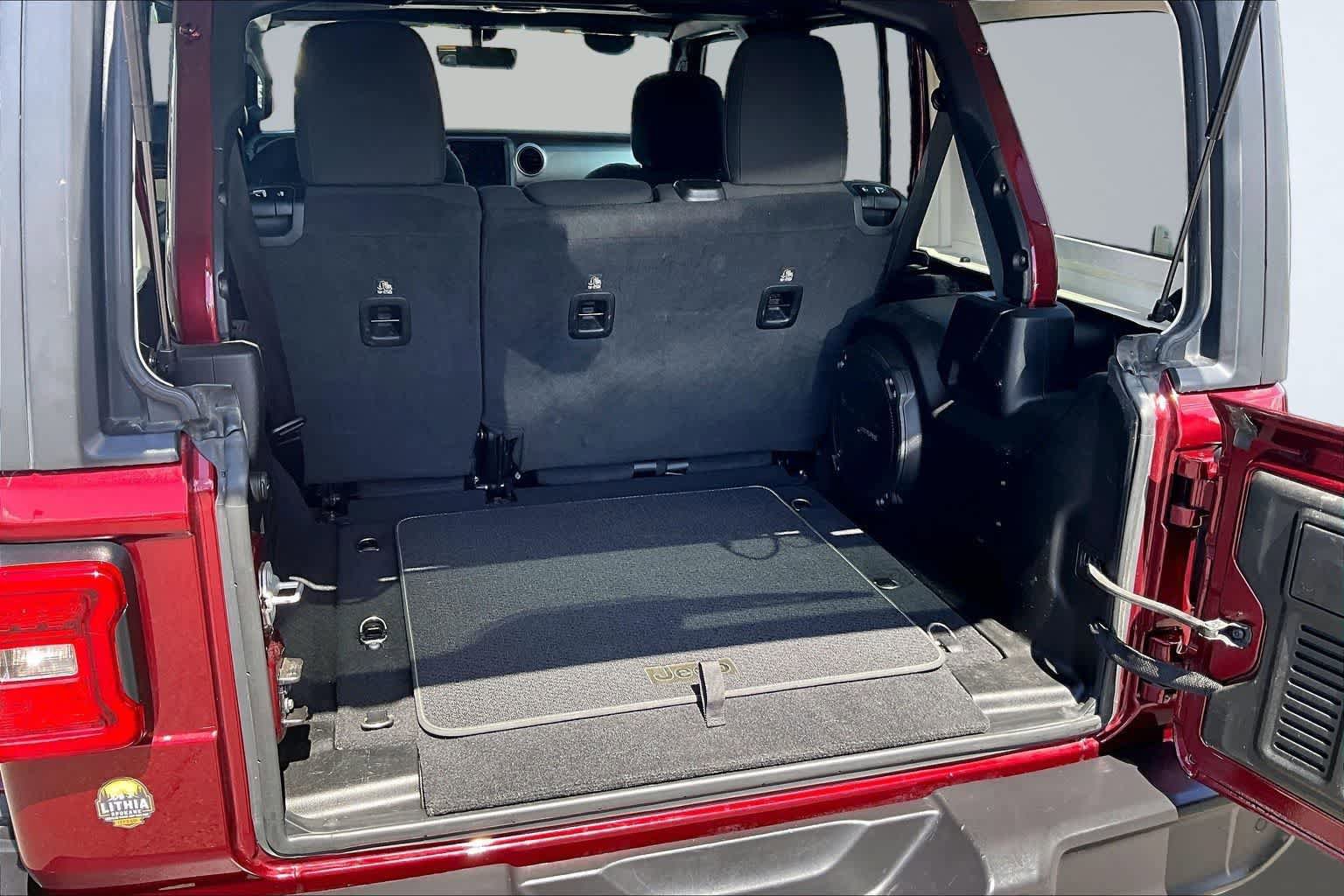 Used 2021 Jeep Wrangler Unlimited Sport AWD/4WD image 19