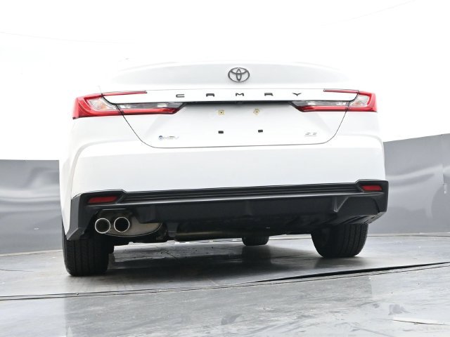 Used 2025 Toyota Camry SE FWD image 34