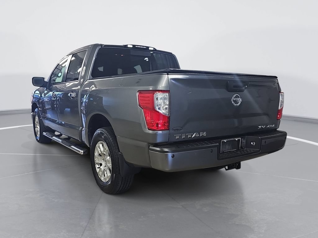 Used 2019 Nissan Titan SV w/ SV Convenience Package AWD/4WD image 6
