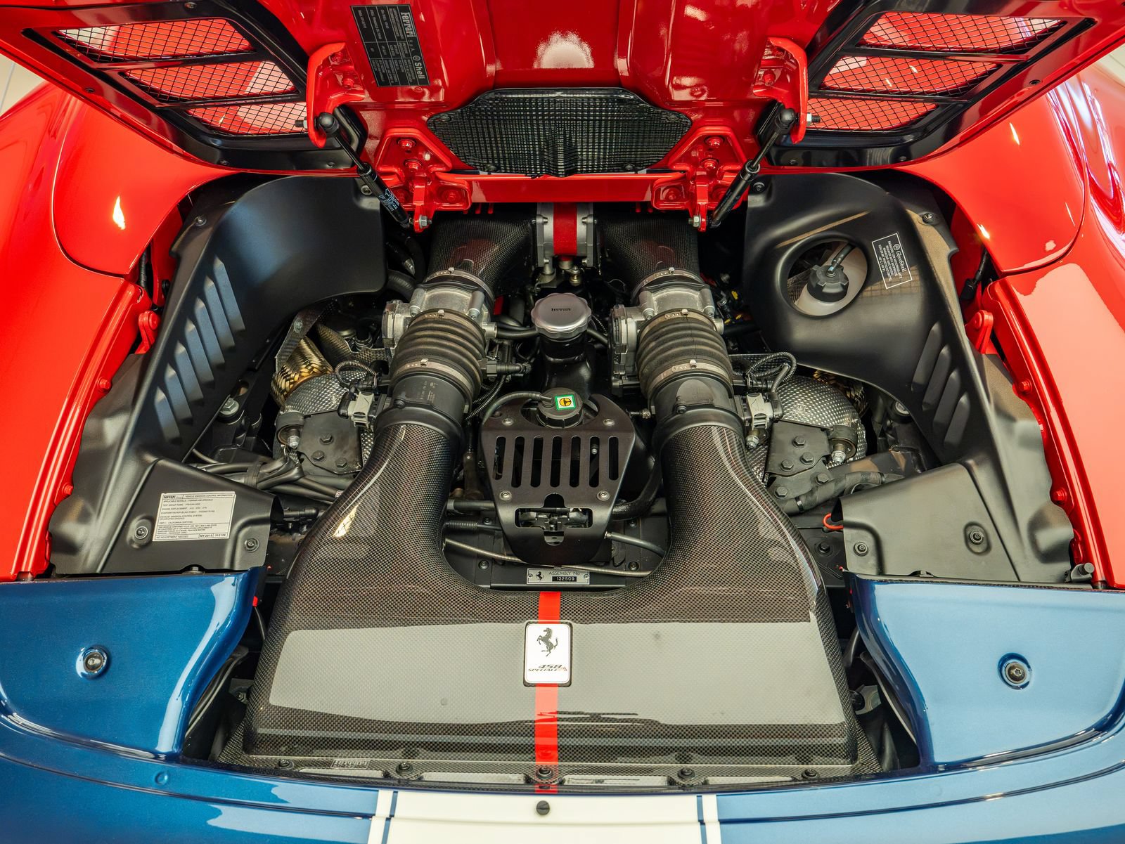 Certified 2015 Ferrari 458 Speciale A RWD image 23