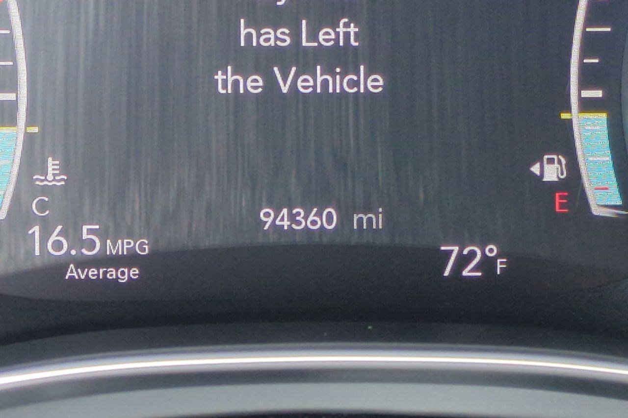 Used 2018 Chrysler Pacifica Limited image 15