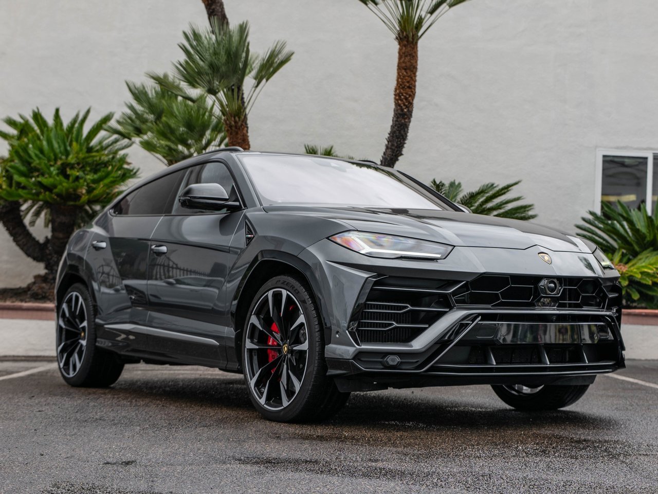 Used 2020 Lamborghini Urus image 40