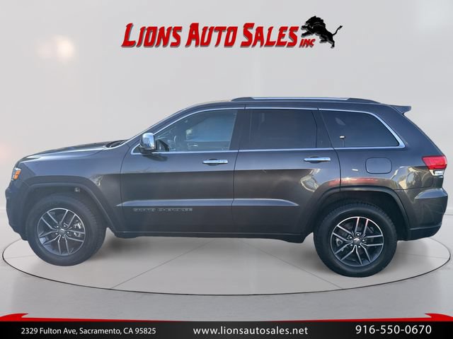 Used 2017 Jeep Grand Cherokee Limited AWD/4WD image 8