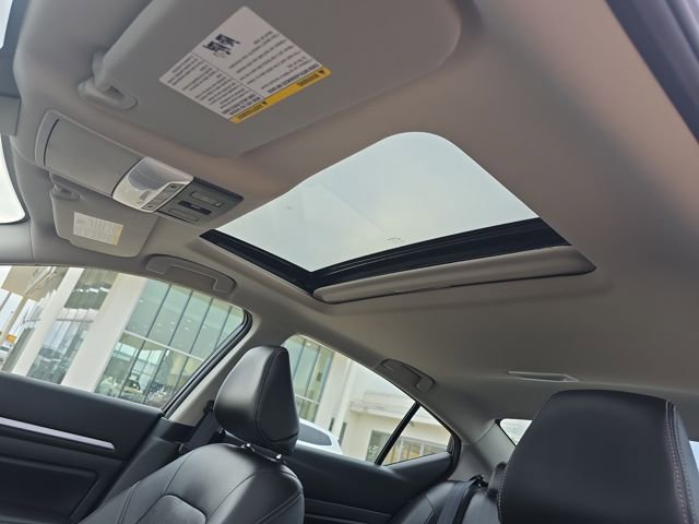 Used 2024 Nissan Altima 2.5 SL image 21