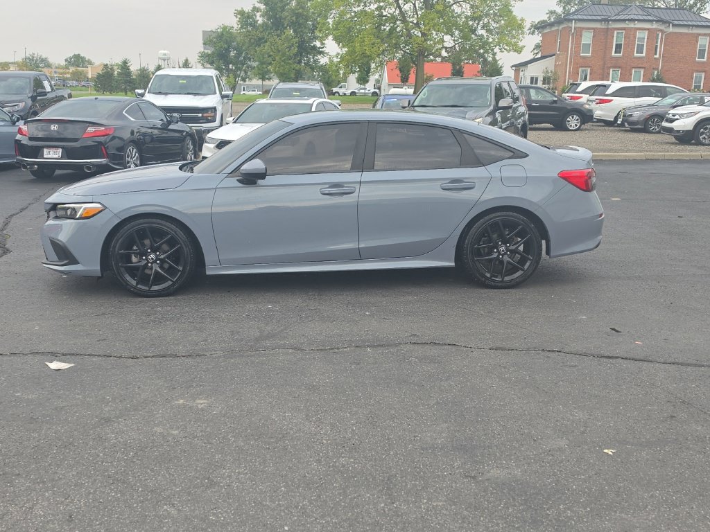 Used 2022 Honda Civic Sport image 4
