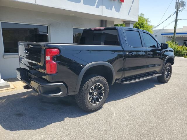 Used 2024 Chevrolet Silverado 1500 ZR2 w/ Technology Package AWD/4WD image 8