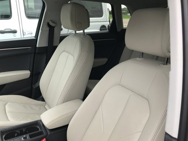 Used 2025 Audi Q3 2.0T Premium AWD/4WD image 29