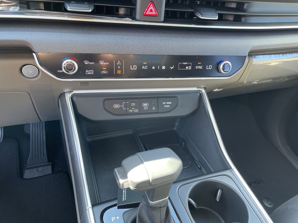 New 2026 Kia Carnival SX image 14