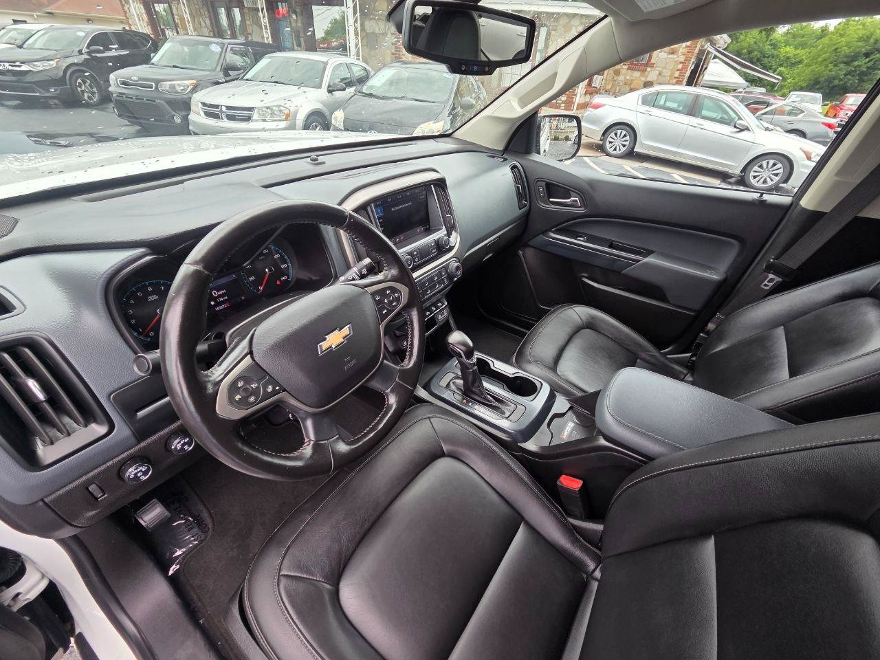 Used 2022 Chevrolet Colorado Z71 AWD/4WD image 13
