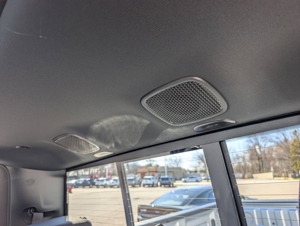 New 2026 RAM 1500 4x4 Crew Cab image 17