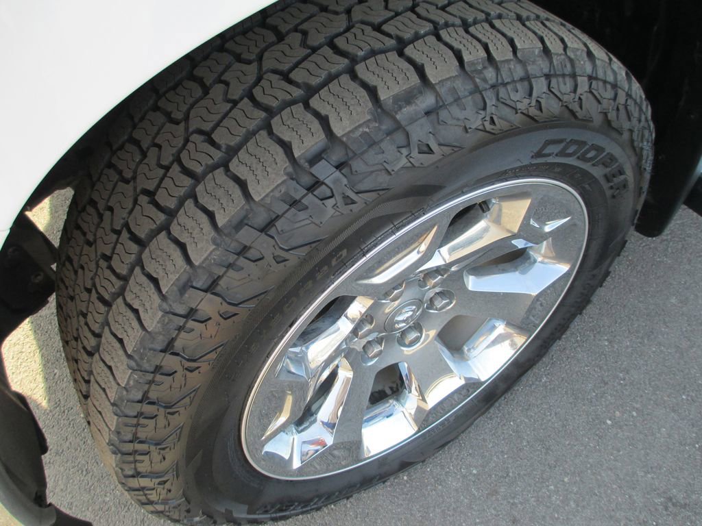 Used 2019 RAM 1500 Big Horn image 13