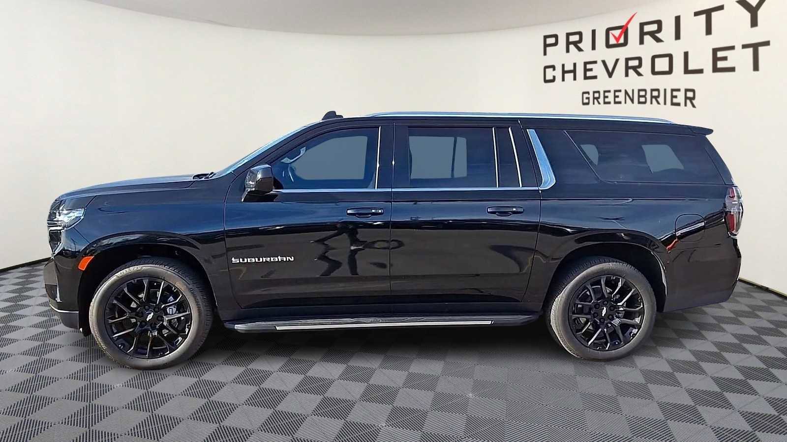 Certified 2024 Chevrolet Suburban LS image 5