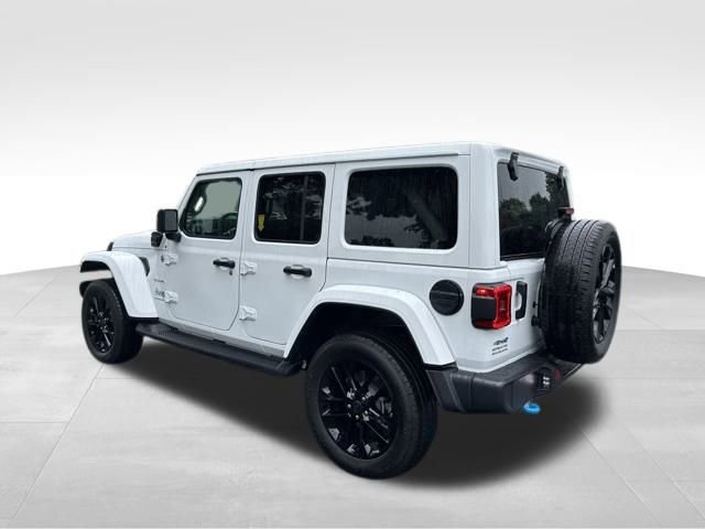 Used 2024 Jeep Wrangler Unlimited Sahara w/ Technology Group image 6