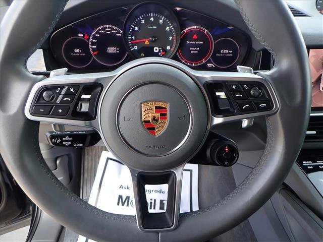 Used 2021 Porsche Cayenne Coupe image 16