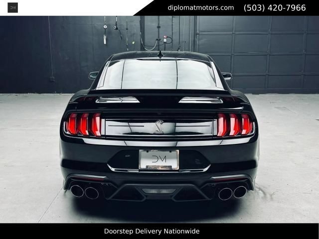 Used 2022 Ford Mustang Shelby GT500 w/ Technology Package RWD image 6