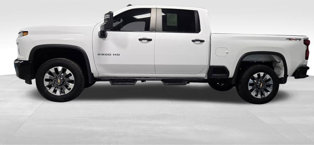 Used 2023 Chevrolet Silverado 2500 Custom w/ Custom Value Package image 32