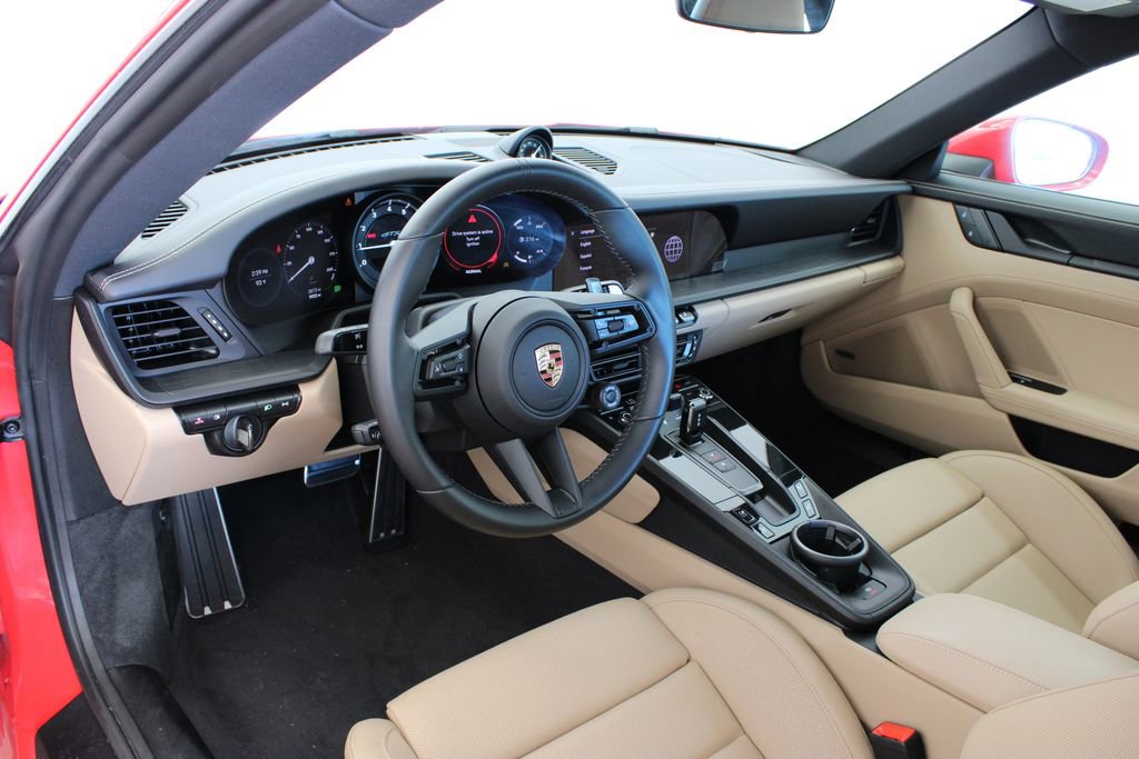 Certified 2024 Porsche 911 Carrera GTS image 4