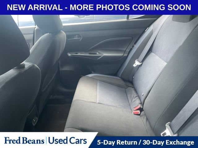 Used 2024 Nissan Versa SV FWD image 12