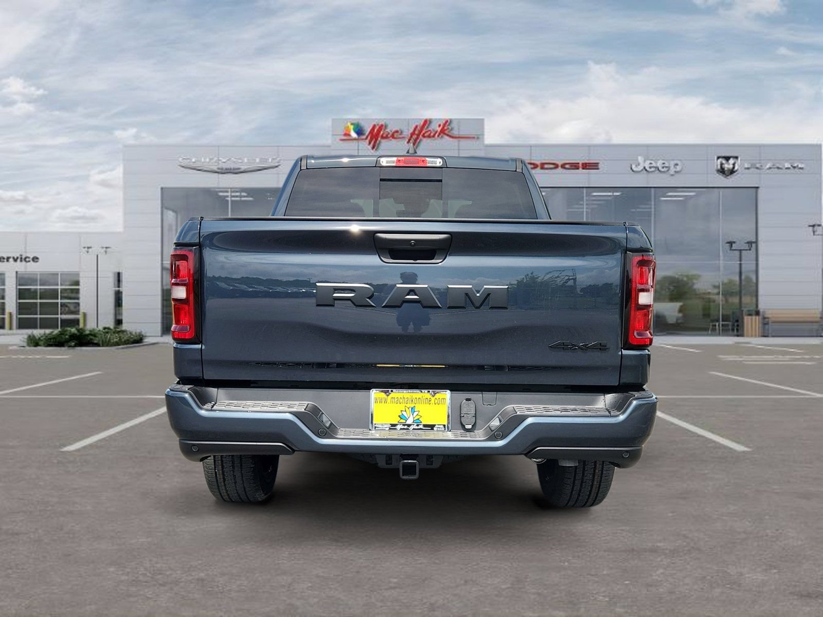 New 2026 RAM 1500 Express AWD/4WD image 4