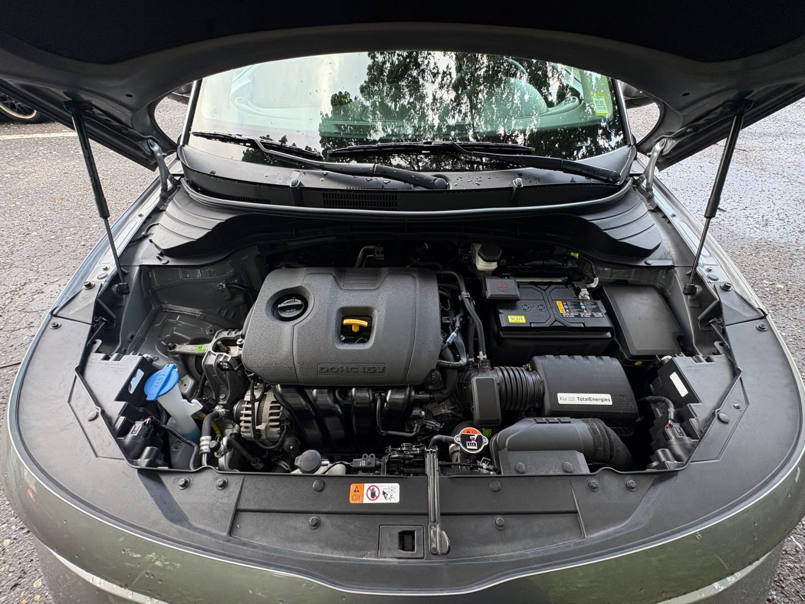 Used 2025 Kia Soul LX w/ LX Technology Package FWD image 30