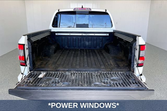 Used 2023 Nissan Frontier PRO-4X AWD/4WD image 10