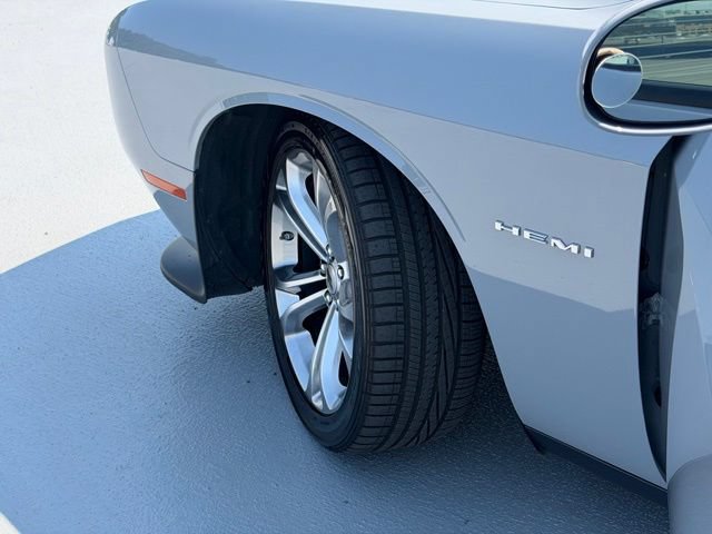 Used 2022 Dodge Challenger R/T w/ Shaker Package RWD image 21