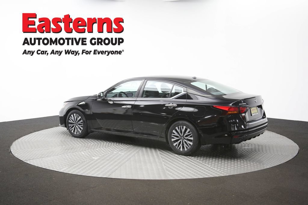 Used 2023 Nissan Altima 2.5 SV FWD image 62
