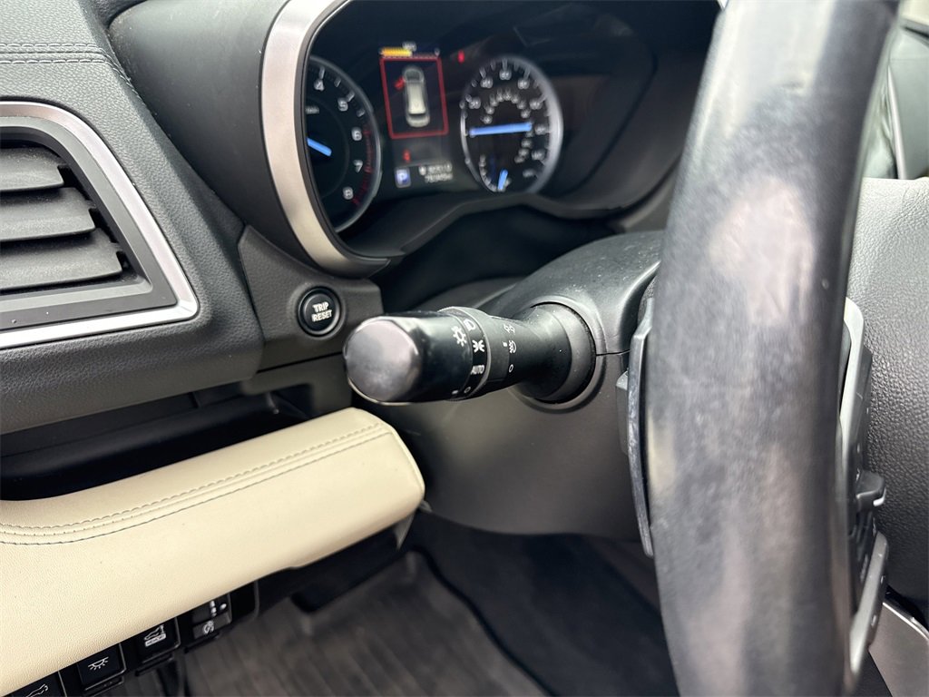 Used 2022 Subaru Ascent Touring image 21