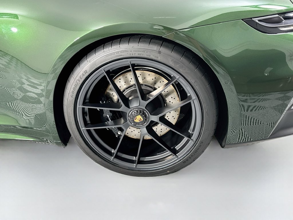 New 2026 Porsche 911 Carrera GTS RWD image 31