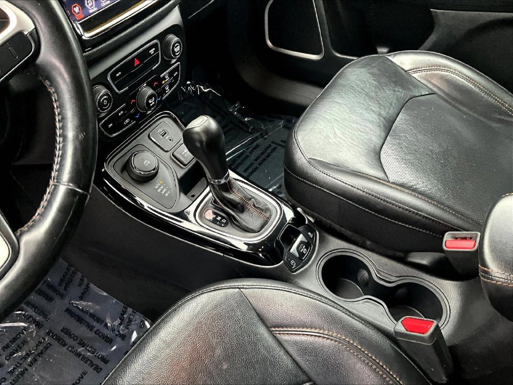 Used 2019 Jeep Compass Limited AWD/4WD image 20