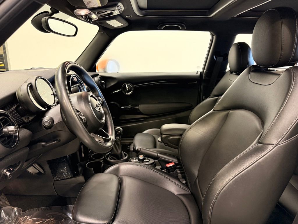 Used 2018 MINI Cooper S image 12