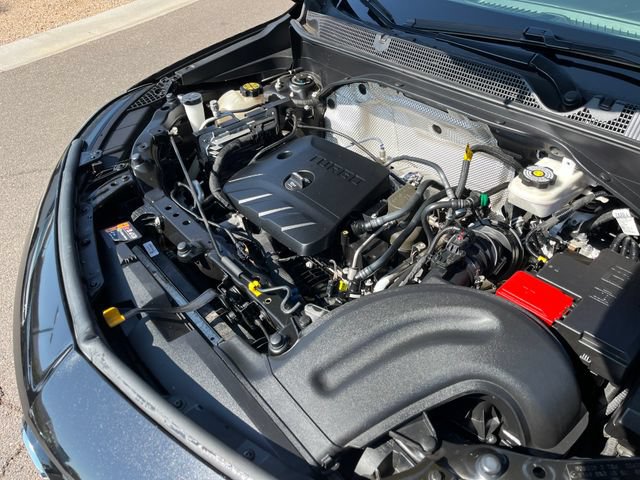 Used 2021 Buick Encore GX Essence w/ Sport Touring Package FWD image 21